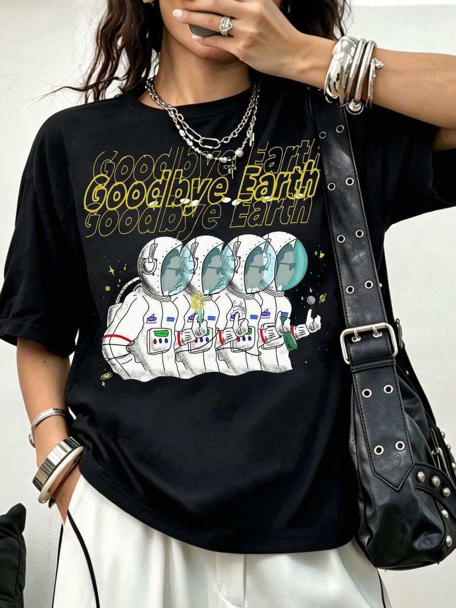 Goodbye Earth Astronaut Repeat Illustration Cotton T-Shirt - 黑色 - 查看 1