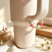 Customized Macaron Color Letter Bead Daisy Pendant, Personalized Name Gold Round Wine Glass Charm, Handmade Colorful Custom Text Cup Identifier Gift - Champagne Glass Name Tags - View 5