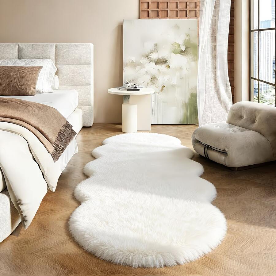1pc White Long Fur Cloud Rug, Kitchen Carpet, Kitchen Rug, Door Mat, Small Rug, Carpet, Runner Rug, Floor Mat, Home Decor, Area Rug, Outdoor Mat, Home Decor, Area Carpet, Bedroom Carpet, Washable Carpet - White - View 1