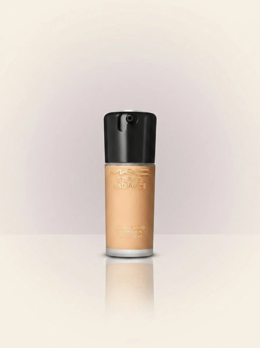 MAC Studio Radiance Serum-Powered Foundation NC30 30 ml - 彩色 - 查看 1