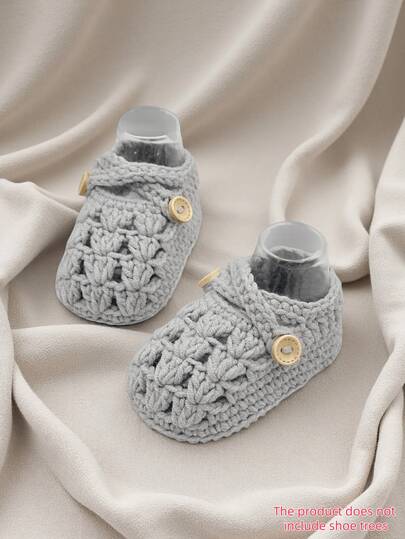 1 Pair Crochet Infant Boots, Knitted Infant Shoes With Button Strap, Newborn Gift