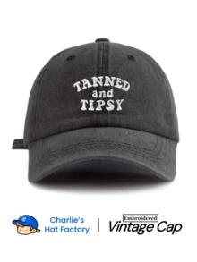 1件 TANNED AND TIPSY 刺繡水洗棒球帽，經典休閒時尚復古軟汗帶可調節輕量百搭爸爸帽 - 白色刺繡 - 查看 16