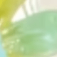 Margarita arcoíris azul y amarillo
