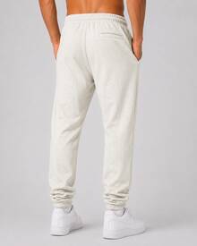 Fear Of God Essentials Sweatpant Light Oatmeal (SS22) Unisex - 淺燕麥色運動褲 - 查看 4