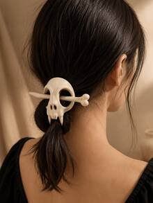 Half Gothic Skull Hair Clip, Cute & Fun Hair Accessory, Fashion Decorative Hair Clip, Suitable For Women And Girls, Daily Wear And Holiday Dress-Up - One Size - View 2
