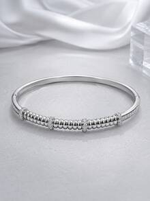 1 chiếc vòng tay dạng cuff kín đính đá rhinestone vân nổi màu vàng, trang trí tinh tế dành cho nữ - vòng đeo tay - Xem 4