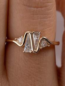 1pc Creative 14K Gold Plated Wave Geometric Diamond Ring, Unisex Asymmetrical Trapezoid Triangle Zirconia Stone, Luxury Niche Design Engagement Ring, Wedding Jewelry - White and Yellow - View 8
