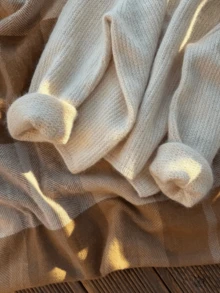 Cream White Ribbed Crew Neck Long Sleeve Soft Loose Slouchy Slimming Versatile Autumn/Winter Knit Sweater - Apricot - View 5
