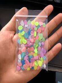 20件組 100顆混色螢光石裝飾石，適用於水族箱、魚缸、小徑、花園，0.1磅，螢光石直徑0.31英吋，陽光照射後可在黑暗中發光，僅100顆附收納盒 - A - 查看 7