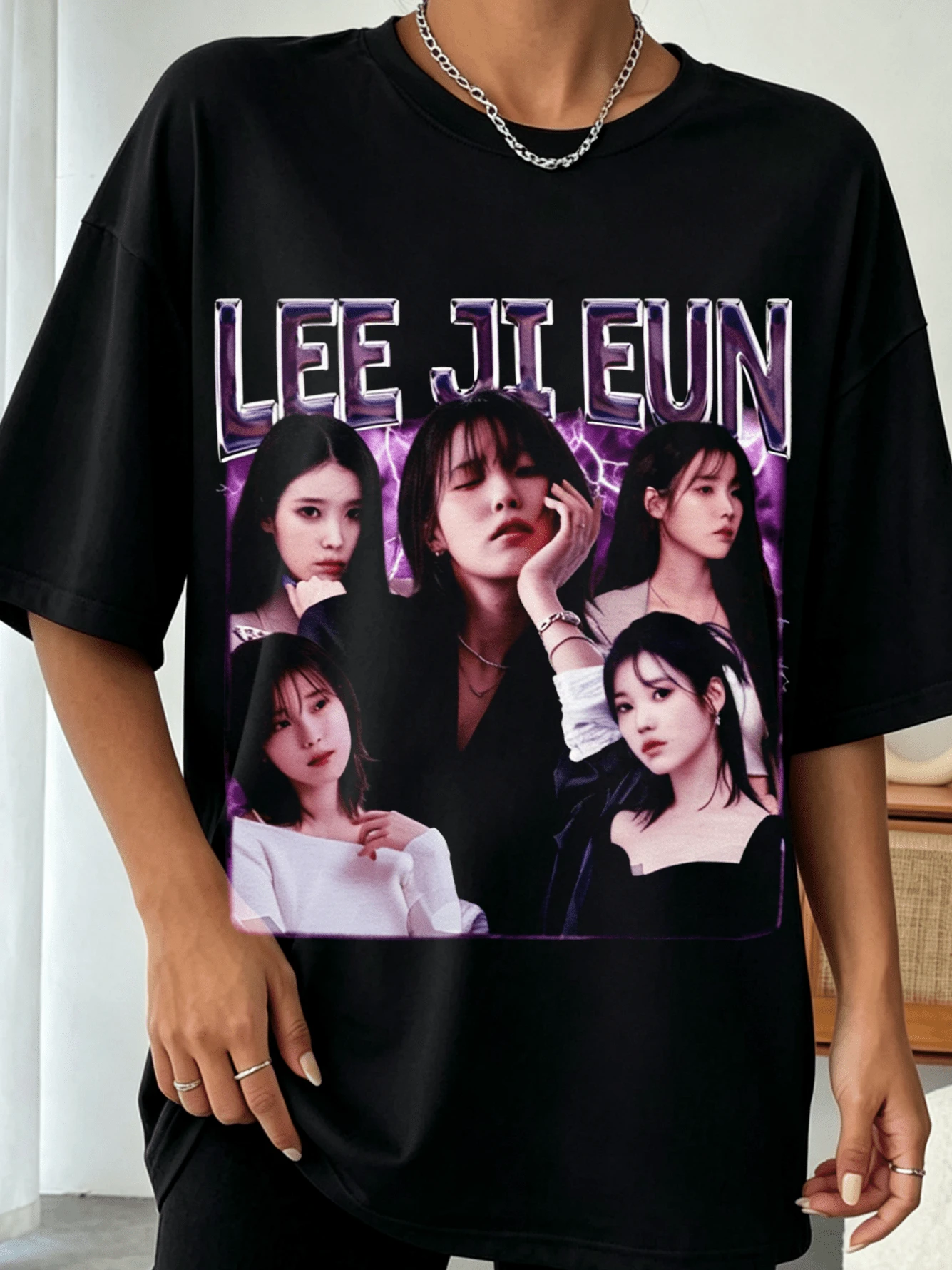 Vintage LEESS Ji Eun Unisex Tshirt Bootleg Tshirt - 黑色 - 查看 1