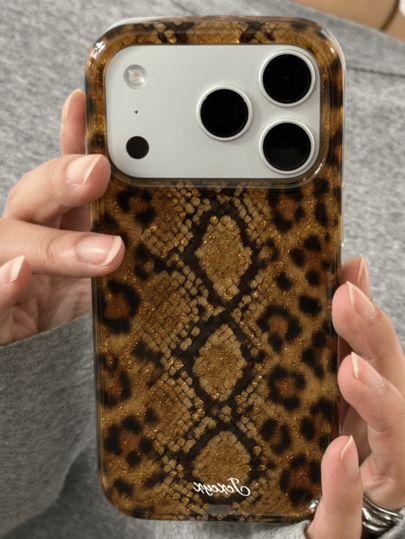 Casing Ponsel Mewah Motif Leopard Cokelat Musim Gugur Berkilau, Kompatibel dengan iPhone 17 Pro Max 17 Pro 17 16 Pro Max 16 Pro 16 15 Pro Max 15 Pro 15 14 Pro Max 14 Pro 13 Pro Max 12 Pro Max 11, Pelindung Ponsel Anti Guncangan dan Anti Jatuh yang Modis