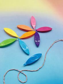 9pcs Colorful Phoenix Eye Shuttle Weaving Tools, Lightweight Non-Slip, Smooth Grip Durable, Practical DIY Lace Knitting Tools For Women. Can Make Headscarf Edging, Scarf Trim, Wedding Lace Accessories, Placemats And Robe Decoration, Colorful Knitting Craft Supplies - Phoenix Eye Shuttle - View 5