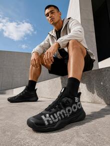KUMPOO Professional Training Shoes Men'S Low Top Rotating Button/Anti-Slip & Shock Absorption/Lightweight And Breathable Badminton Match Sports Shoes/KH-G826S - Black - View 4