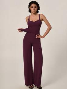 TimeOff Conjunto deportivo de mujer de un solo color con camisola de espalda nadadora con relleno extraíble y pantalones de cintura alta y pierna ancha - Morado - Ver 5