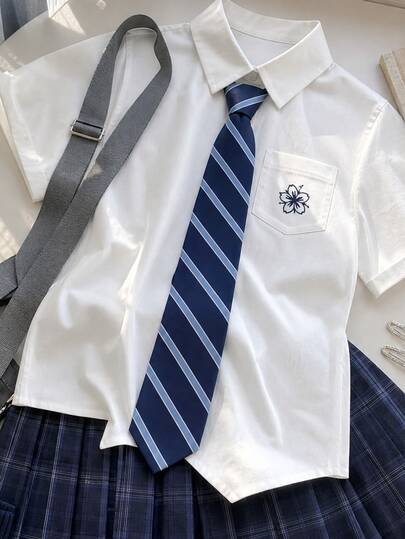 A Women's Classic JK Striped Tie, Hand-Tied, Academy Style, Dark Blue DK Uniform Shirt, Japanese Basic Style, Korean Version, Daily Accessory