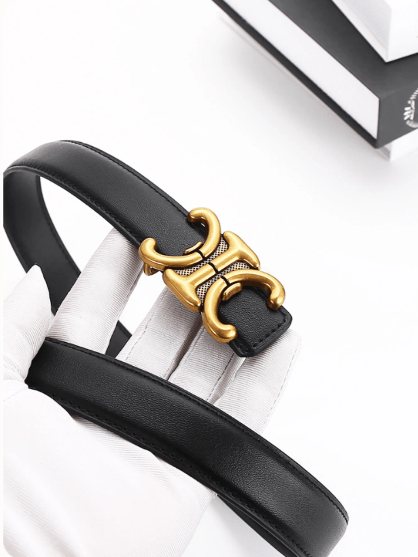 Elegant Daily Commute Women's Belt, Vintage Distressed Style Letter Alloy Buckle, Office Multi-Functional Casual Belt Accessory For Dresses, Jeans, Suits - Multicolor - View 1