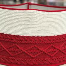 Red/Pink/White/Red & White Cable Knit Christmas Tree Skirt, Vintage Argyle Pattern Tree Wrap, Soft Thickened Christmas Tree Base Cover, American Country Vintage Red Argyle Knit Christmas Tree Skirt, Thickened Soft Christmas Tree Base Wrap, American Country Indoor Christmas Decoration - Red and White Knitted Tree Skirt 23 - View 4