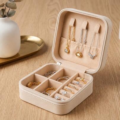 1pc White PU Leather High-Quality Mini Portable Jewelry Travel Box, Compact Jewelry Storage Box, Large Capacity Suitable For Rings, Earrings, Pendants, Watches, Necklaces, Lipstick Storage, Halloween, Thanksgiving, Christmas Preferred Gift, Jewelry Box