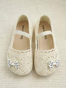 Scarpe Mary Jane da principessa per bambini 3-12 anni con fiocco a pois e traforato, best-seller | Suola piatta in gomma marrone chiaro, flessibile, antiscivolo, senza tacco, leggera | Stile pastorale fresco per uscite all'aperto in primavera e brevi viaggi - Beige - Visualizzare 3