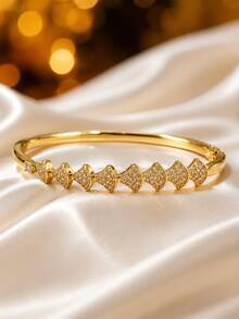 1pc Luxury Fan-Shaped Densely Set Zirconia Bracelet For Women, Niche Design Bracelet For Evening, Commute, Versatile Elegant Clasp Jewelry - Bracelet - View 8
