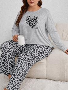Plus Size Women's Grey Heart Print Long Sleeve Top And Pants Pajama Set, Winter Clothing - Grey - View 2