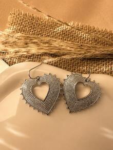 1 Pair Women's Vintage Heart-Shaped Hollow Earrings, Gold Embossed Texture Heart Earrings, Unique Geometric Edge Design, Light Luxury Elegant Style For Daily Wear, Fashion Jewelry - Multicolor - View 3
