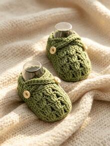 1 Pair Crochet Infant Boots, Knitted Infant Shoes With Button Tie, Newborn Gift - Army Green - View 3