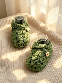 1 Pair Crochet Infant Boots, Knitted Infant Shoes With Button Tie, Newborn Gift - Army Green - View 4