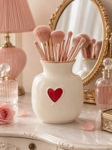 Cute Resin Makeup Brush Holder, Vanity Makeup Organizer Box, Heart Design Cosmetic Storage Container, Girls Bedroom Bathroom Countertop Makeup Accessories Organizer, Elegant Vanity Decor, Makeup Tool Rack, Perfect Gift For Women - B - View 2