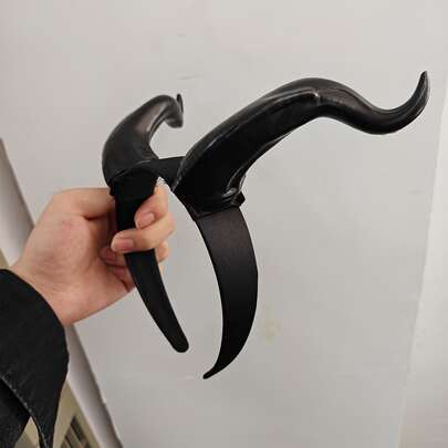 1pc/Women's Black Queen Witch Demon Horn Anime Headband Cosplay Animal Antelope Headpiece Christmas Halloween Party Costume Headband, Adult Role Play Prop