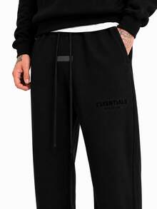 Fear Of God Essentials Black Relaxed Sweatpant (SS22) Unisex - 黑色寬鬆運動褲 - 查看 3