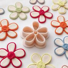 1pc Flower Shaped Polymer Clay Cutter, Love Theme Art Earring Making Tool, For Earrings, Brooches, Pendants, High Precision Soft Ceramic Mold, Suitable For DIY Art Clay Earring Creation Tool - Apricot - View 3