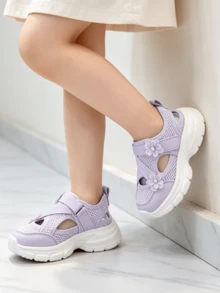 2026 Summer Girls' Breathable Mesh Closed-Toe Sports Sandals, Floral Decor Strappy Non-Slip Sole Children's Sports Sandals, Suitable For Beach, Daily, Outdoor, School - Purple - View 3