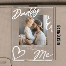 個性化 Drive Daddy 壓克力照片遮陽板夾，可客製化照片與文字汽車配件，父親節送給丈夫、爸爸、爺爺的禮物，家庭紀念禮物，生日聖誕週年紀念禮物，記憶裝飾，開車提醒汽車掛飾 - C-情侶遮陽帽夾 - 查看 2