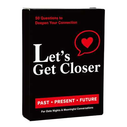 "Let's Get Closer" ist ein kreatives interaktives Brettspiel-Kartenset mit 50 Kartendesigns, ein ideales Geschenk für Partys, Familienabende, Weihnachtsaktivitäten Outdoor, bringt Lachen und Spaß in Familientreffen und macht Freundestreffen voller Freude, die perfekte Wahl für Valentinstagsgeschenke.