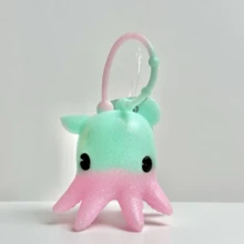 Keychain Holder With Random Gel Included Bath B&BW Original Silicone Figures Body Halloween Dog Heart Chocolate Autumn Teacher - 珊瑚粉 - 查看 1