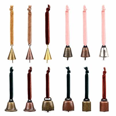 1 set/7/4/1 buc. clopoțel decorativ suspendat din metal bronz antic vintage, cu panglică moale din catifea, ornament retro din fier artizan, pandantiv metalic mic în stil country, potrivit pentru brad de Crăciun, casă în stil farmhouse, curte, pridvor, perete și ușă, decorațiune de sărbători