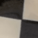 متعدد الألوان