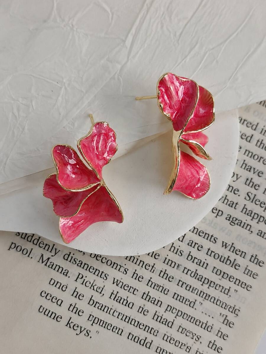 1pc French Luxury Vintage Floral Stud Earrings, Gold Rim With Pearl Center, Suitable For Daily Wear And Festivals, Gift For Daily Commute, Date, Wedding Bridesmaid, Mother's Day, Birthday, Best Friend Gathering - Hot Pink - View 1