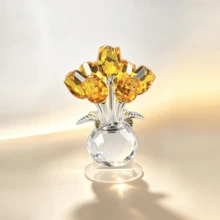 這款水晶玻璃玫瑰裝飾品飾有優雅的紅色、藍色和粉色花朵，並配有閃亮的葉子。這是一款多功能的家居裝飾品，適合臥室、廚房、客廳和祈禱室。它是聖誕節、萬聖節、情人節和復活節的精美禮物。其他小型雕像也可供選擇。 - 1PC - 查看 9