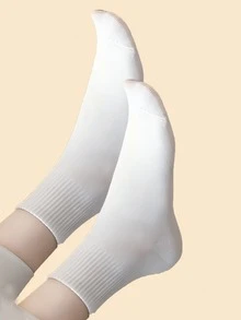 12雙女款休閒百搭純色直條紋吸汗透氣中筒襪 - 白色 - 查看 2