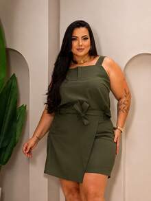 Conjunto Plus Size Marrant Cropped Alça Larga Lastex nas Costas + Short Saia Envelope Estilo Elegante Verão Casual Chic  G1(46/48) G2(48/50) G3(50/52) - Verde Militar - Visão 2