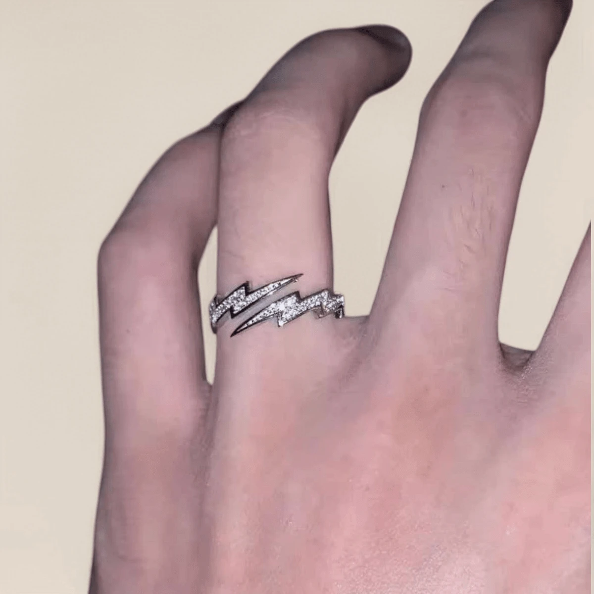 VKHK 1 pieza Anillo de mujer con forma de rayo de circonita, joyería de boda - Plateado - Ver 1