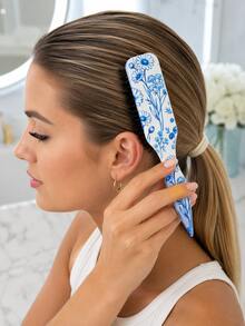 1pc Smooth Back Comb Set, Suitable For Creating Smooth Ponytail Bun, Smoothing Frizz, Controlling Hairline, Backcombing And Volumizing Styling. Wide-Tooth Comb Head Convenient For Sectioning And Parting. Suitable For Hair Salons, Beauty Parlors, Travel And Beauty Care - Multicolored. - View 3