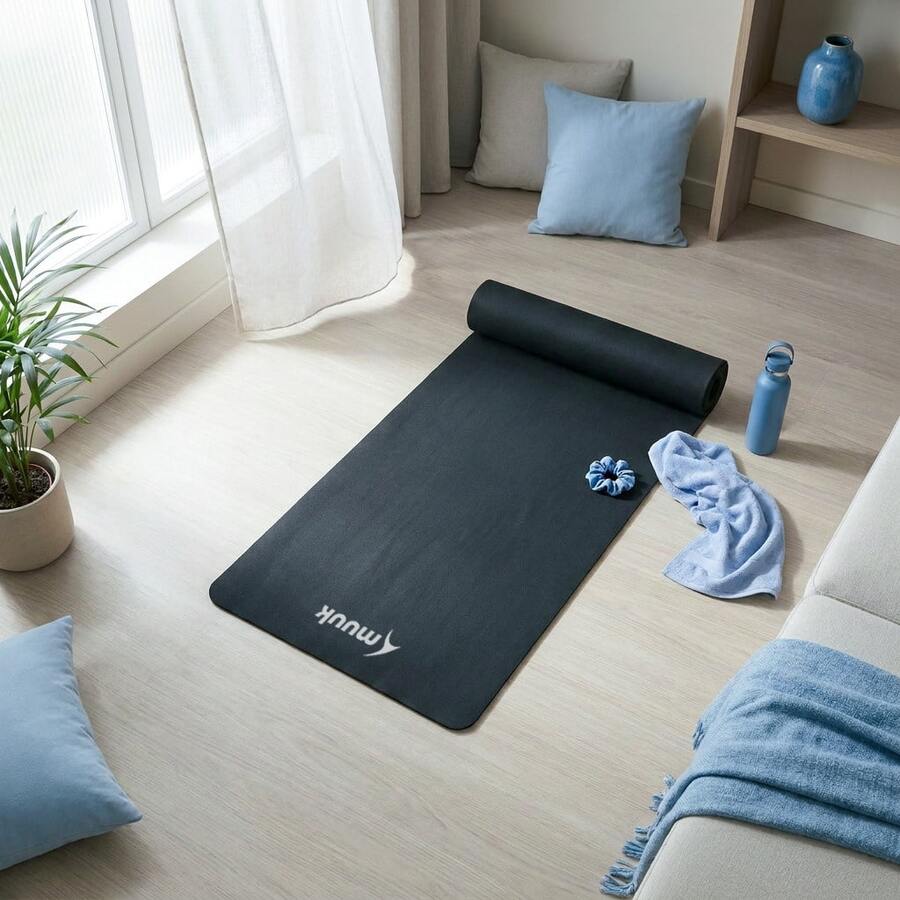 MUUK FITNESS Yoga Ball - Black - View 1