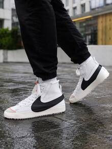 Nike Men's Blazer '77 Jumbo Mid-Top Non-Slip And Wear-Resistant Sneakers - White and Black - View 4