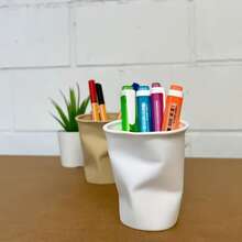 1pc 3D Printed Crumpled Paper Cup Shaped Pen Holder Storage, Fashionable Stationery Organizer, Fun Desktop Decor Gift For Classroom And Office, Creative Student Desk Organizer, Piggy Bank, Home Decor - Multicolor - View 7