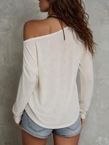 2026 Autumn/Winter New Sweater Knit Top Long Sleeve Loose Fit Off-Shoulder Asymmetric Collar Ribbed Knit Blouse Bohemian Y2K Millennium Style Sexy Gentle Casual Commute Home Holiday Travel Lazy Fit Dropped Shoulder Beach Pastoral Soft Girl Effortless Chic French Style Autumn/Winter Essential Vacation Island Outfit Daily Street Date Wear Asymmetrical Neck Design Plus Size Friendly - Beige - View 6