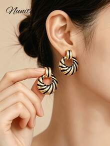 1 Pair Elegant Black & Gold Round Earrings, 5 Pairs Minimalist Luxury Casual Earrings, Geometric Design, Versatile Elegant Women's Earrings - Multicolor - View 1