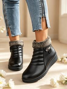 Sodalemon Sepatu Bot Salju Musim Dingin Kulit Lembut dan Nyaman untuk Wanita Lanjut Usia, Anti Selip, Sol Tebal, Lapisan Bulu Hangat, Sepatu Bot Pendek - Hitam - View 4
